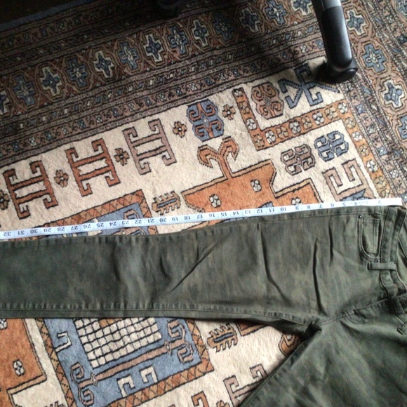 Lucky brand camo jeans. Excellent condition. - Picture 5 of 6